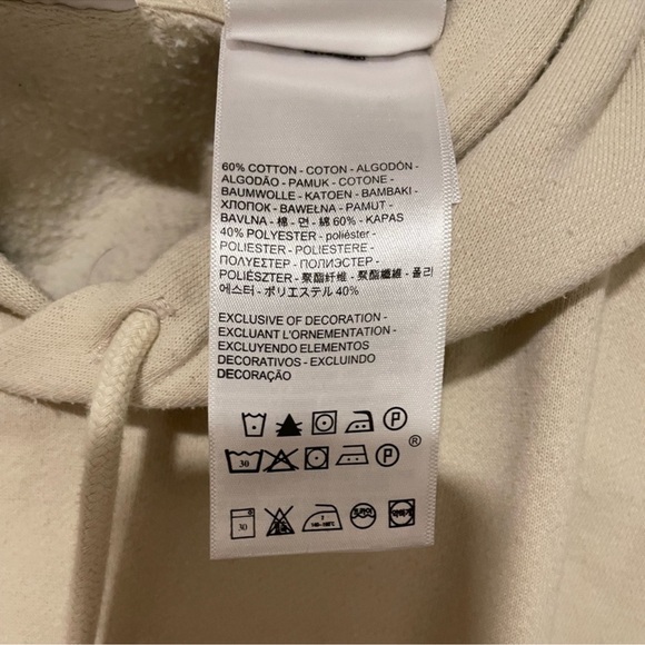 Levi’s Crop Hoodie - Picture 5 of 8